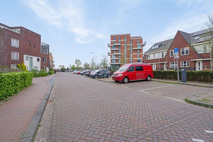 Bekijk foto 44 van Boomgaardlaan 128