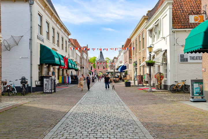 Bekijk foto 50 van Vischpoortstraat 2