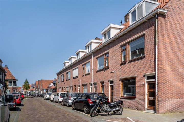 View photo 5 of Valeriusstraat 34