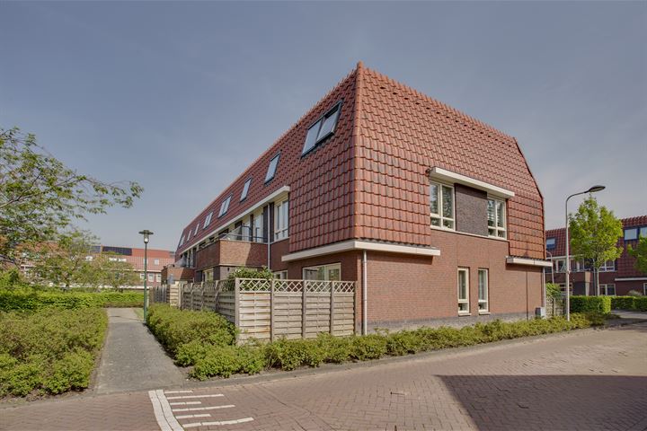 Bekijk foto 32 van Tieratesstraat 1