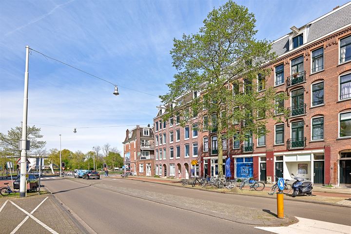 Bekijk foto 35 van Van Hallstraat 9-B