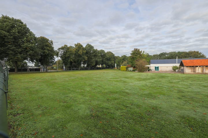 Foto 2 van Bouwkavel 2 Oosterweg