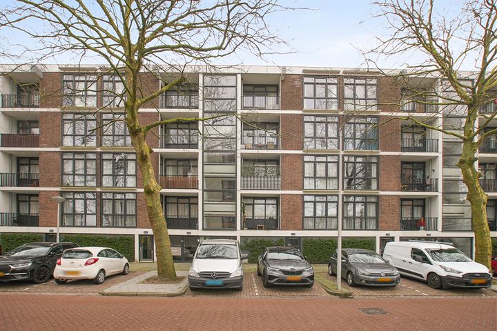 Bekijk foto 2 van Jan van Duivenvoordestraat 6-3