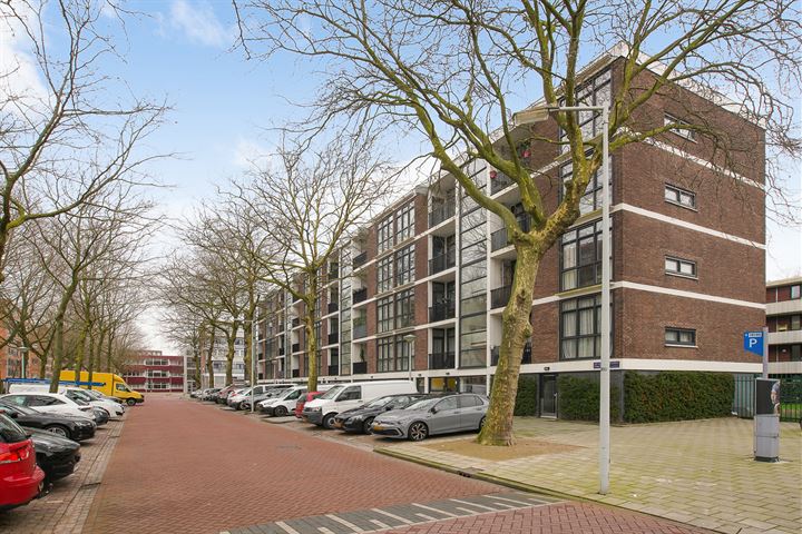 Bekijk foto 18 van Jan van Duivenvoordestraat 6-3