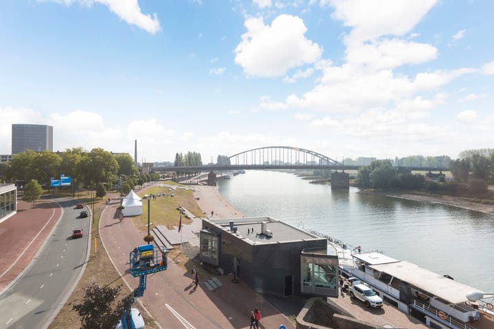 Foto 15 van Eusebiusplein 5