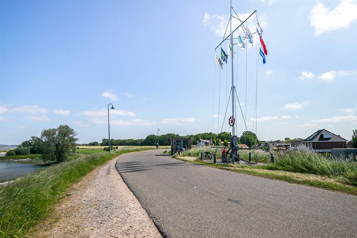 Bekijk foto 37 van Koningsdaalseweg 5