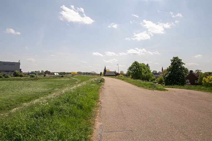 Bekijk foto 42 van Koningsdaalseweg 5