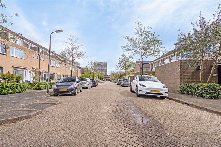 Bekijk foto 59 van Aalscholverstraat 12