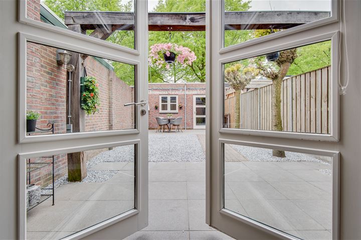 Bekijk foto 16 van Vaartstraat 28