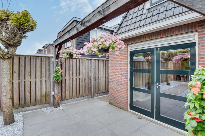 Bekijk foto 42 van Vaartstraat 28