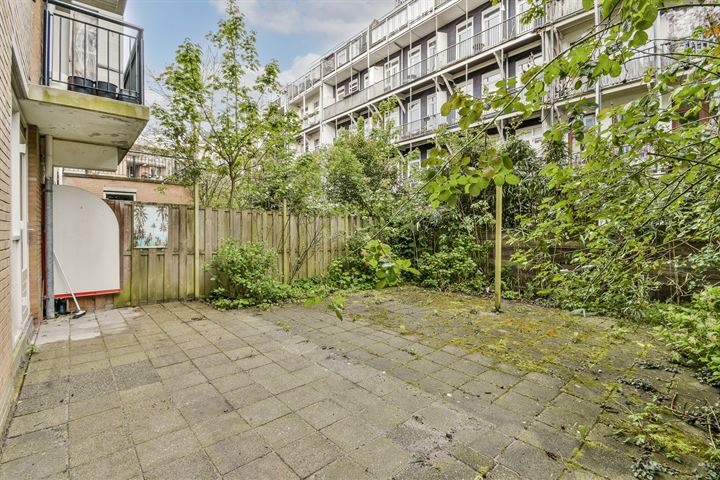 Bekijk foto 10 van Riouwstraat 77-A