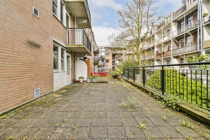 Bekijk foto 11 van Riouwstraat 71-A