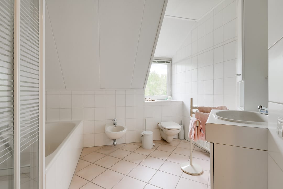 Photo 26 of Corleseweg 10-A