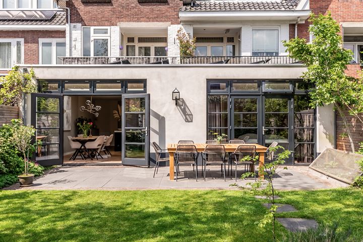 Bekijk foto 31 van Jan Haringstraat 57-ZWART