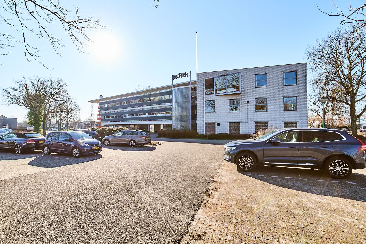 View photo 4 of Euroweg 5