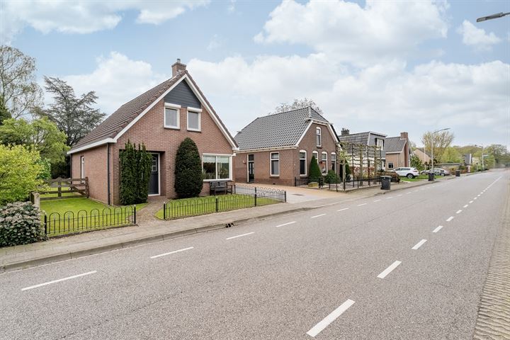 View photo 9 of Coevorderweg 5