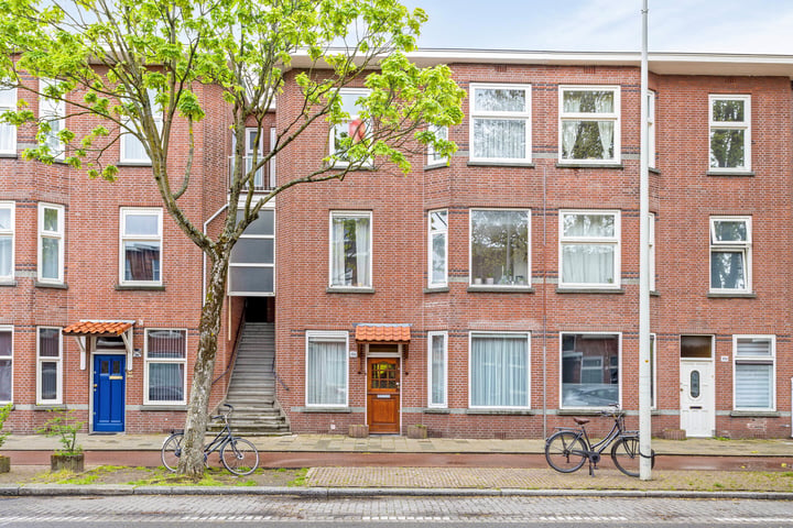 View photo 21 of Oudemansstraat 304