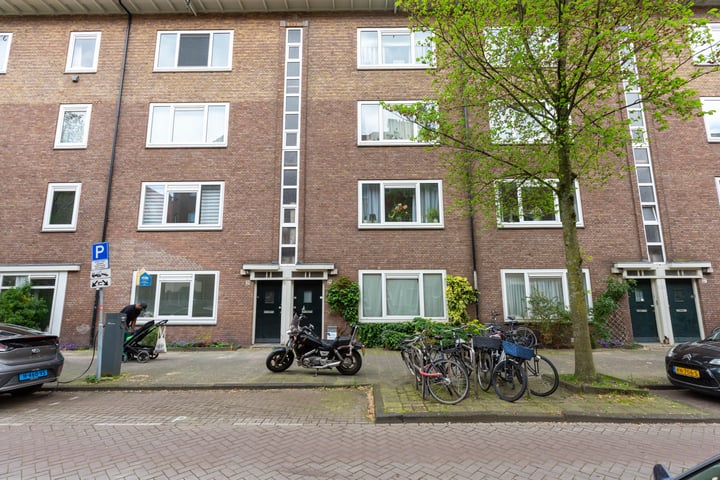 Bekijk foto 1 van Hembrugstraat 23-1