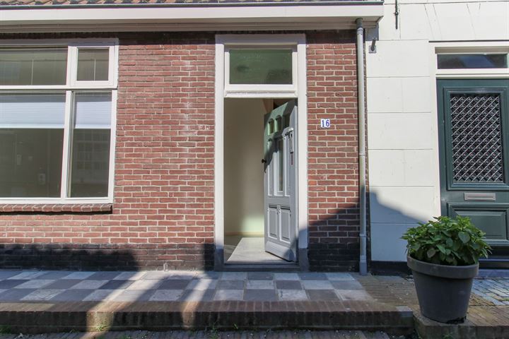 Bekijk foto 9 van Brugstraat 16