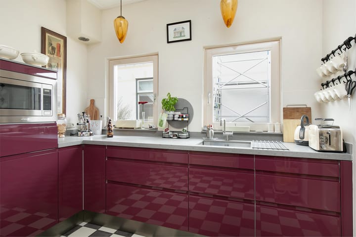 Photo 14 of Ir Sassenstraat 19