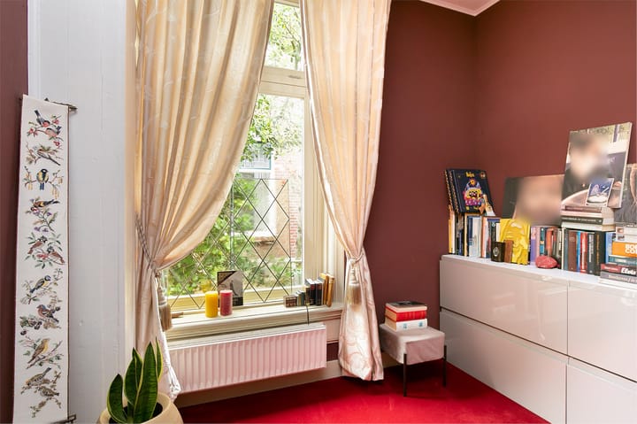 Photo 24 of Ir Sassenstraat 19