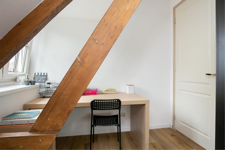 Photo 30 of Ir Sassenstraat 19