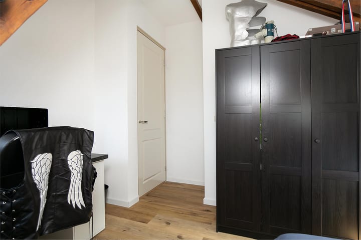 Photo 32 of Ir Sassenstraat 19