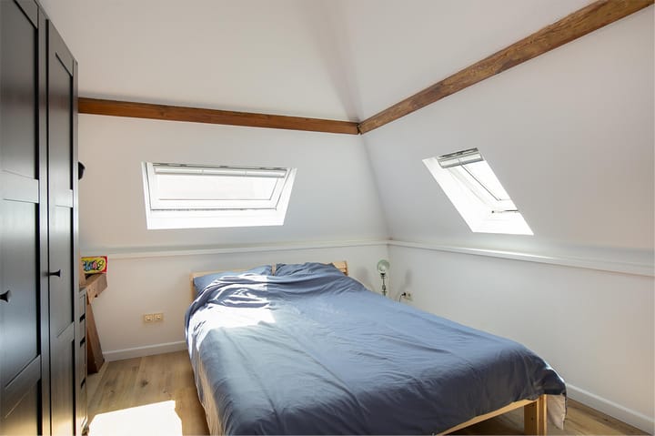 Photo 33 of Ir Sassenstraat 19