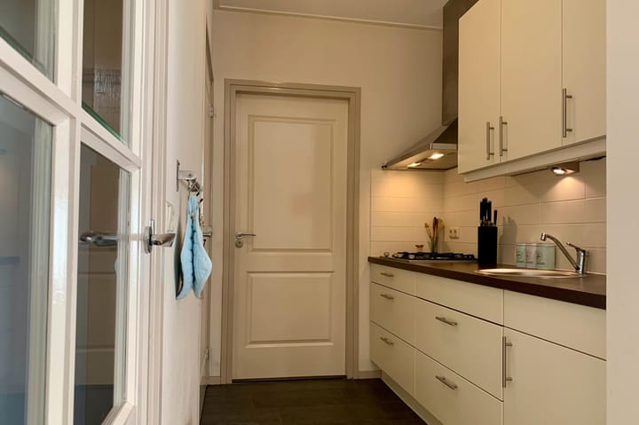 Photo 46 of Ir Sassenstraat 19