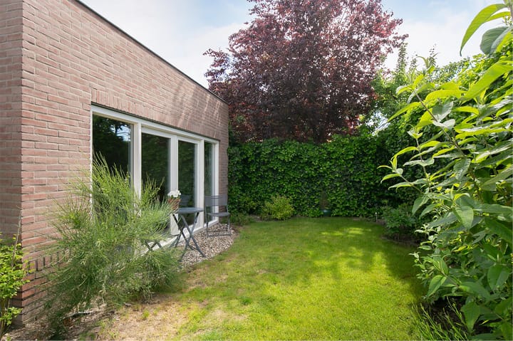 Photo 53 of Ir Sassenstraat 19