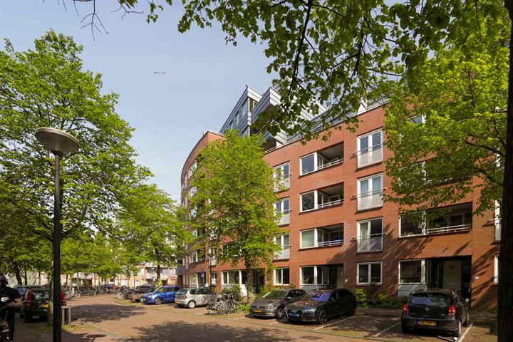 View photo 2 of Sibogastraat 36