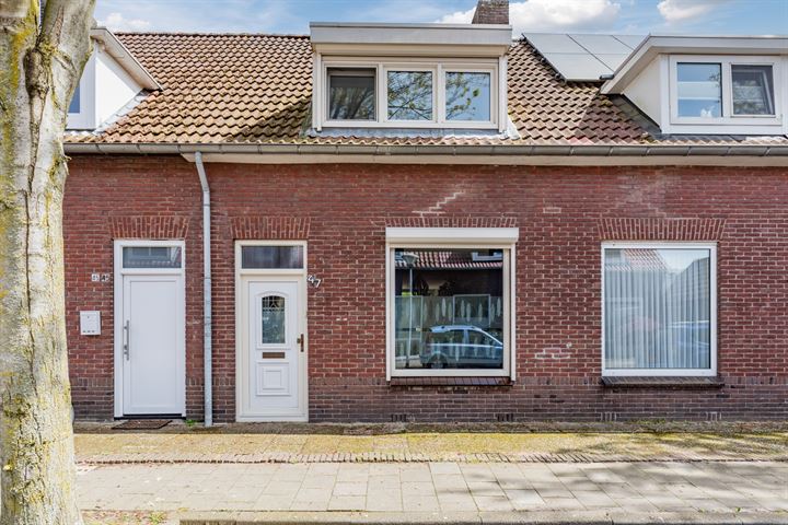 Bekijk foto 32 van Diepenbrockstraat 47