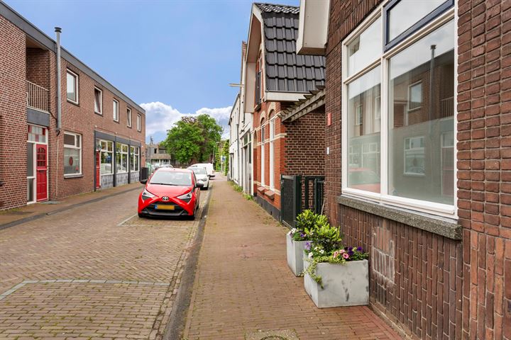 Bekijk foto 8 van Rijnsestraat 18