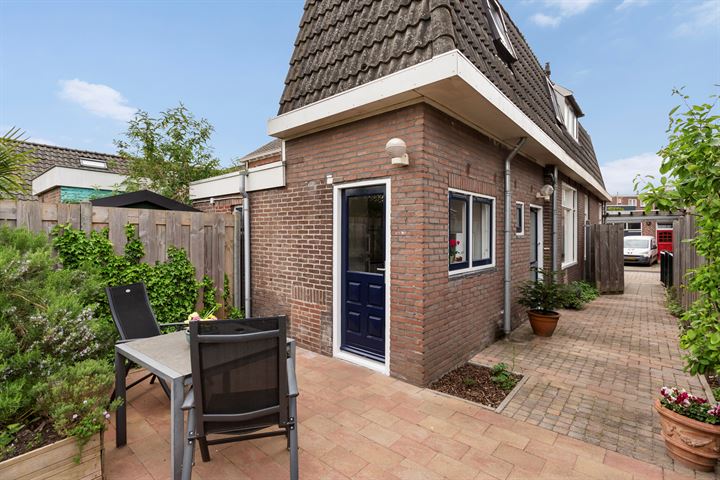 Bekijk foto 38 van Rijnsestraat 18