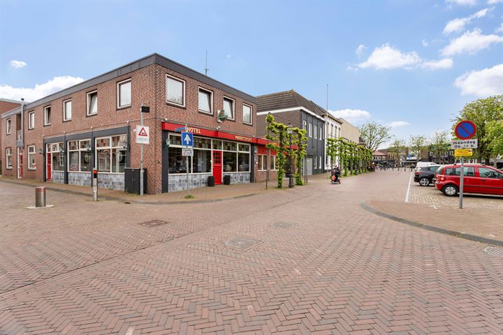 Bekijk foto 42 van Rijnsestraat 18