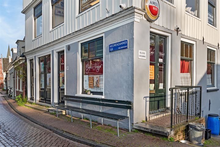 Bekijk foto 50 van Landsteinerstraat 11