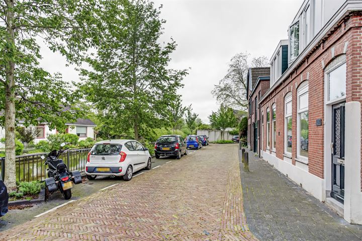 Bekijk foto 32 van Amalia van Solmsstraat 27