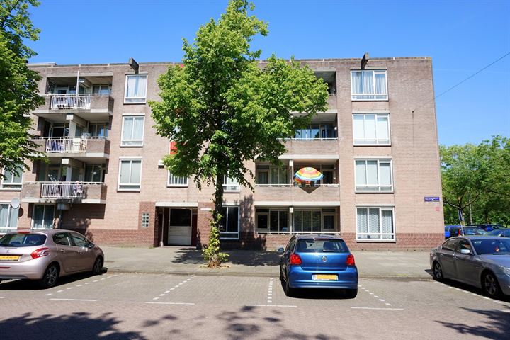 Bekijk foto 21 van Berthold Brechtstraat 833