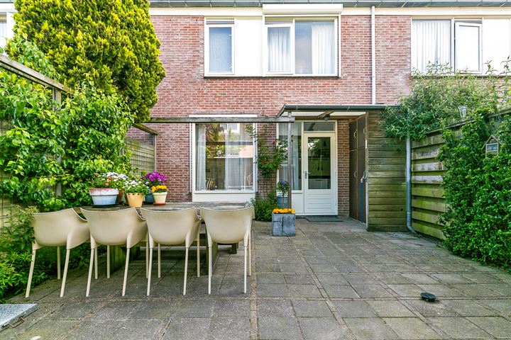 Bekijk foto 40 van Ganzerikstraat 8