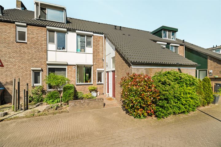 Bekijk foto 1 van Deurnestraat 46