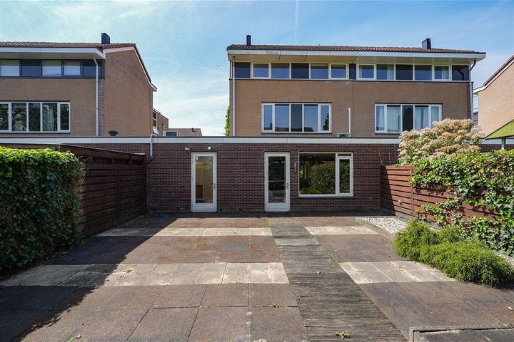 Bekijk foto 32 van Meikersstraat 8