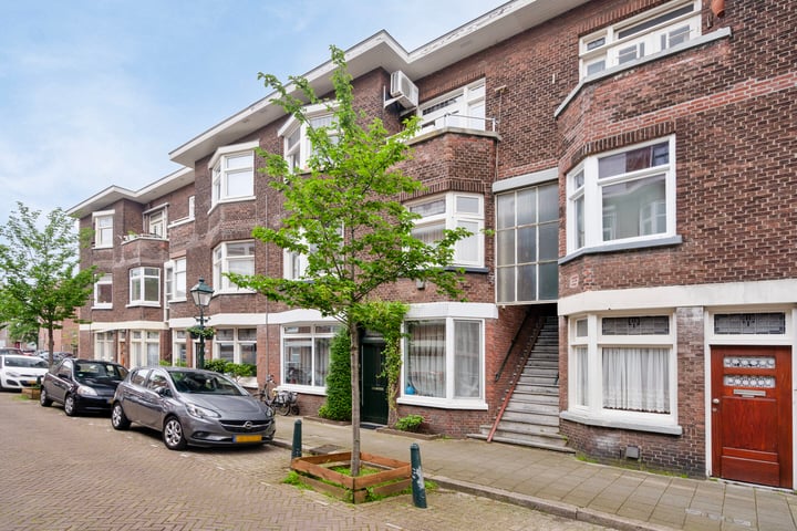 Bekijk foto 31 van Van den Boschstraat 226