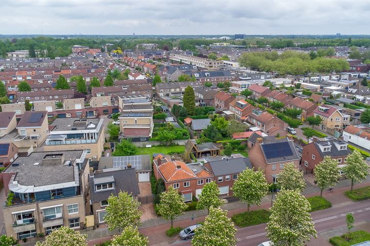 Bekijk foto 47 van Bisschopsmolenstraat 177