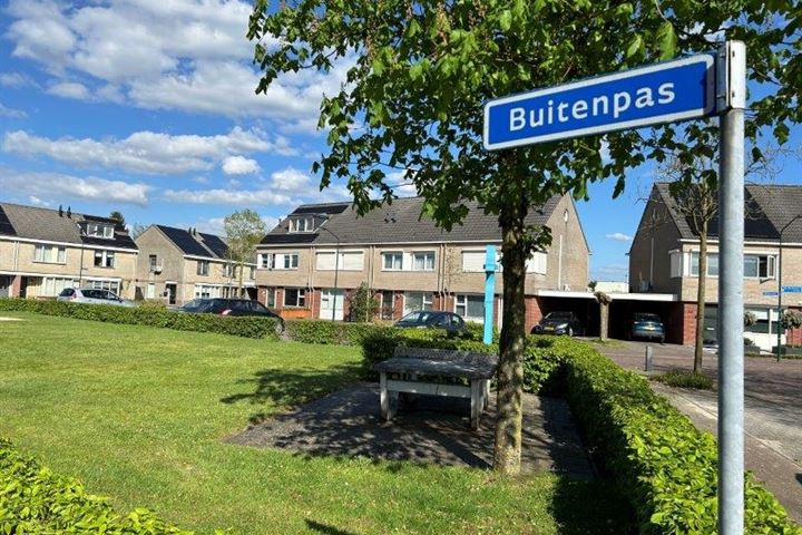 Bekijk foto 9 van Buitenpas 4