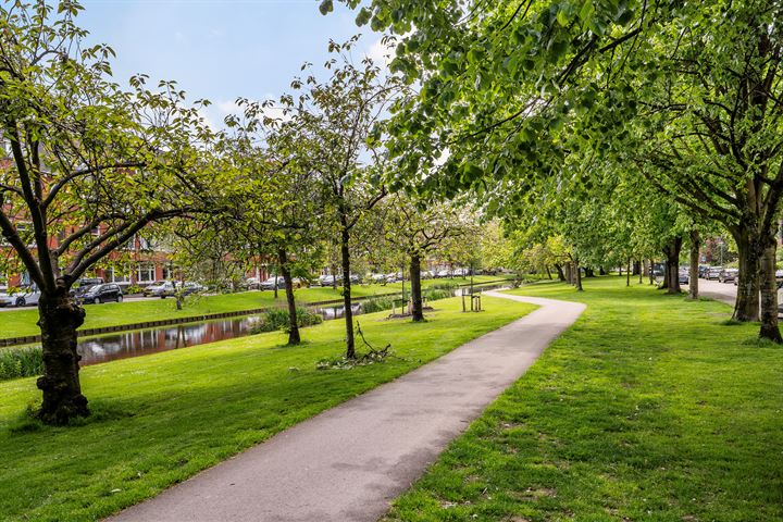 Bekijk foto 30 van Nicolaas Ruyschstraat 10-01R