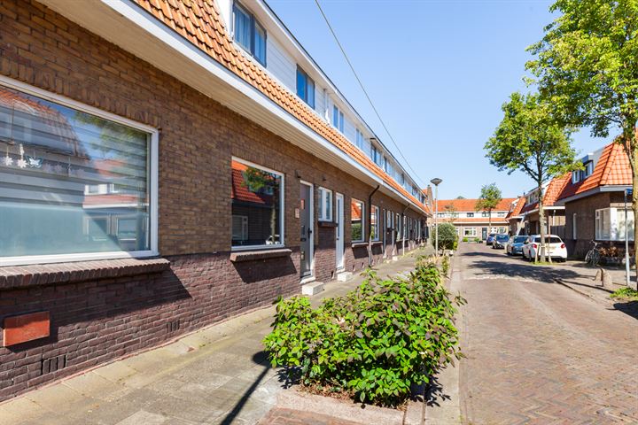 View photo 39 of Klimopstraat 5