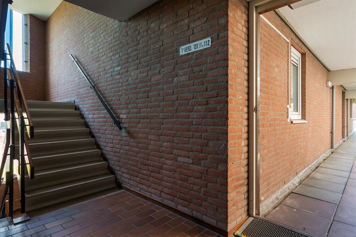 Bekijk foto 27 van Oldenzaalsestraat 89-104