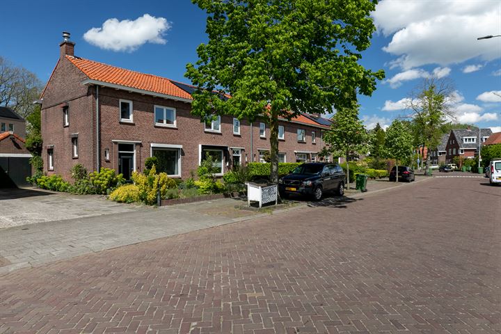 Bekijk foto 42 van Oranjeboomstraat 222