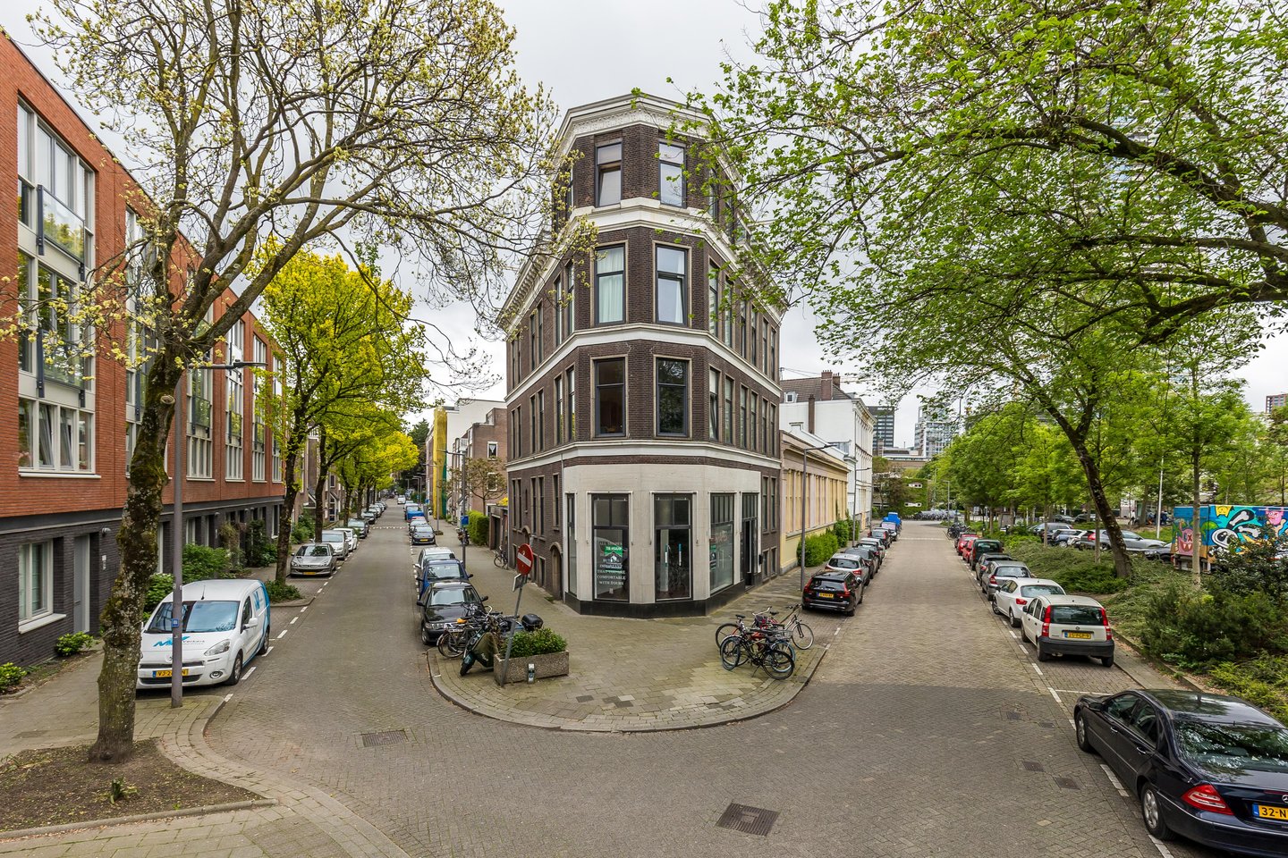 View photo 1 of Schiedamsesingel 217 BG