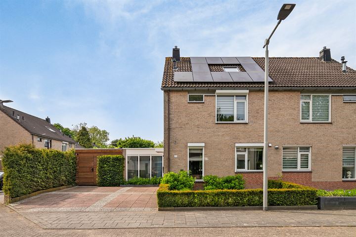 View photo 45 of Landgraafstraat 31